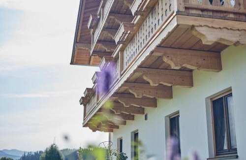 Bad Aibling Apartment | Lehnerhof: Oceanfront Retreat with Perfect 10 Review Score