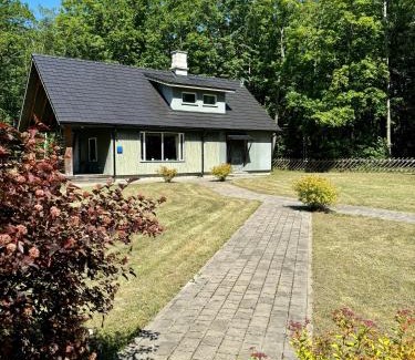 Karala House | Discover Lehtla Puhkekompleks: Pet & Child Friendly Retreat