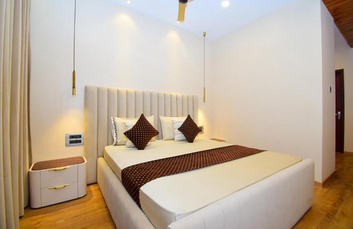 Shimla Apartment | Comfortable Leigh 2BHK Shimla with Rooftop and Wi-Fi