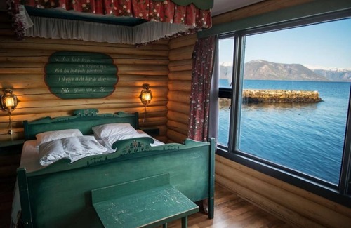 Leikanger Municipality Hotel | Discover Leikanger Fjordhotel - Guest Rated 9/10 with Spa