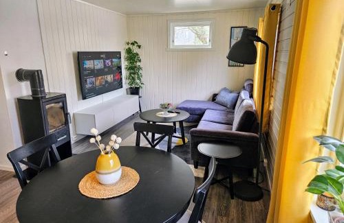 Svolvaer Apartment | Guest Rated: 9.8 - Central Svolvær Apartment for Families