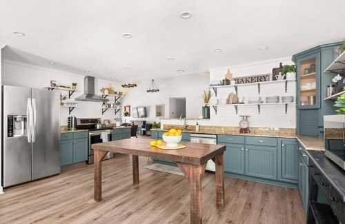 Franklin House | Discover Leiper's Fork Retreat: Perfect for Your Getaway