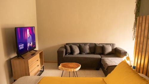 Secunda Apartment | Ideal Leipoldt Self-Catering Apartment with Family Amenities