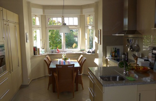 Markkleeberg Villa | Leipzig:beautiful historic villa and garden, 2-10 persons family friendly