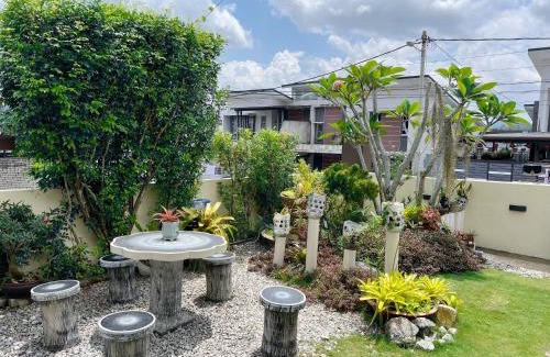 Hulu Selangor House | Inviting Leisure Homestay: Child-Friendly & Guest Rated 9/10