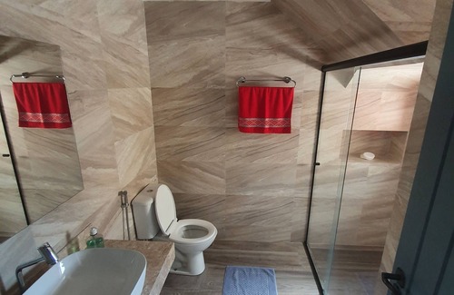 Joao Fernandes House | Relaxation Awaits at João Fernandes Beachfront Condominium