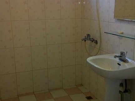 Hualien City Centre House | Budget-Friendly Retreat at Leisure Man - Rated 10/10