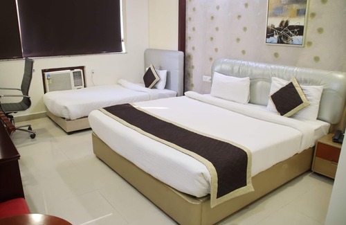 Kaisarganj Hotel | Leisure Resort