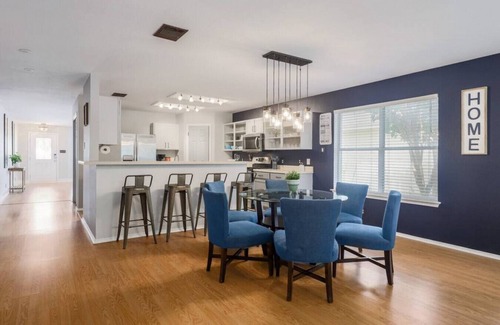 Leander House | Family-Friendly Leander Home with Kitchen and Breakfast