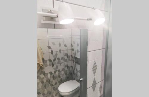 Brasa Apartment | Convenient Lejas 5a with Free Parking & Child-Friendly Stay