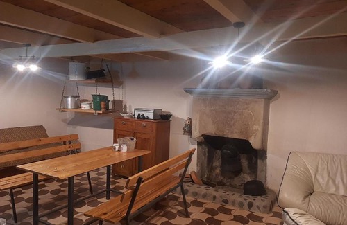 Ambrolauri House | Discover Lela's Hotel: Family and Pet-Friendly Retreat