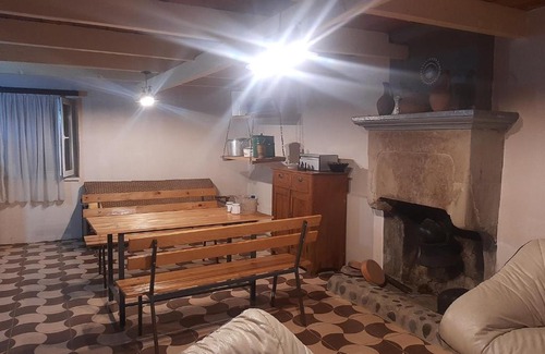 Ambrolauri House | Discover Lela's Hotel: Family and Pet-Friendly Retreat