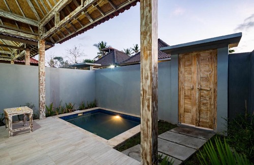 Jungut Batu Bed & Breakfast | Summer Bliss at Lembongan: Pool, Breakfast & Hot Tub