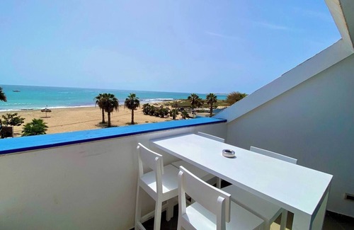 Santa Maria Apartment | Leme Bedje Sea View - Pool & Wifi
