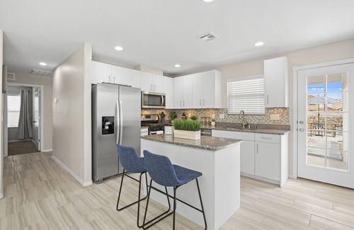 Biggs Field House | Family-Friendly Lemington Place: 4BR Home Near Amazon
