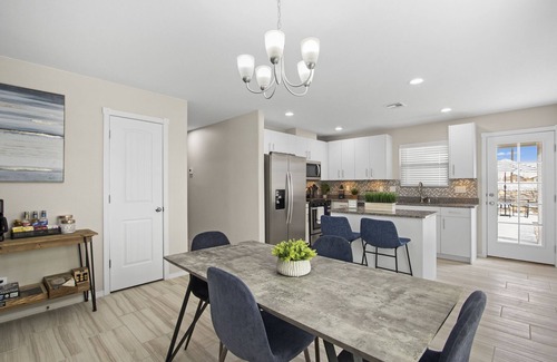 Biggs Field House | Family-Friendly Lemington Place: 4BR Home Near Amazon