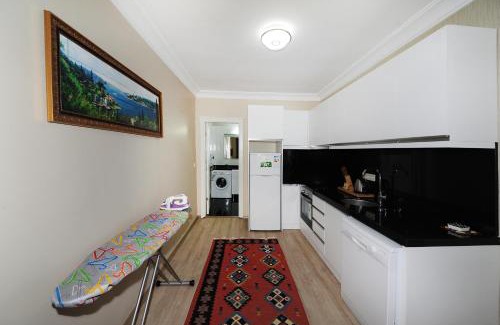 Fındıkzade Apartment | Discover Lemis Suite Istanbul: 4-Star Pet-Friendly Retreat