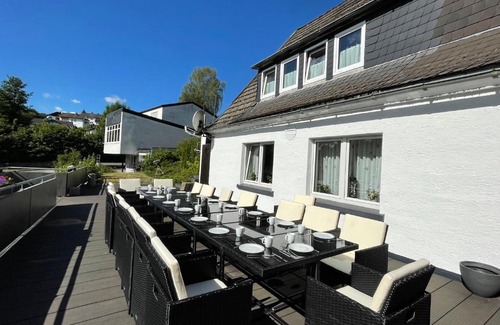 Eslohe House | Discover Lemmerhof: 4-Star, Pet-Friendly Retreat