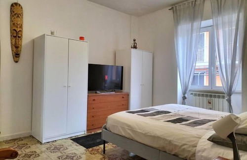 Monterotondo Apartment | Inviting Lemon Casa with Garden & Pet-Friendly Amenities