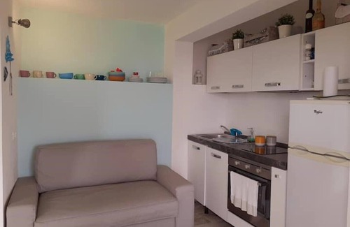 Vernazza Apartment | Pet-Friendly Lemon Suite in Prevo Cinque Terre - 10/10 Rated