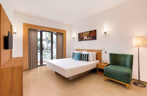 Cidco Hotel | Discover Lemon Tree Hotel in Aurangabad - 4 Star Comfort