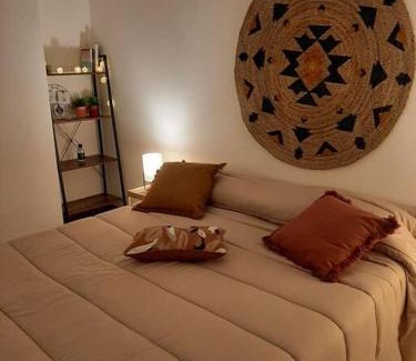 Torre Annunziata House | Relax at Lemon Tree: Pet-Friendly Retreat with Ocean View