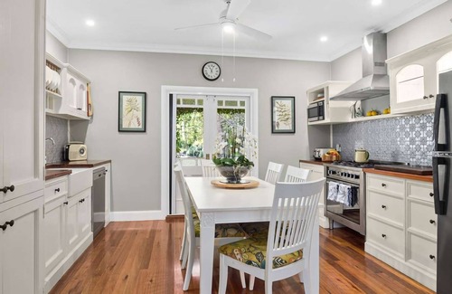Kangaroo Valley House | Top-Rated Lemon Tree Cottage in Kangaroo Valley Awaits