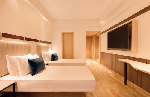 Financial District Hotel | Discover Lemon Tree Hotel Gachibowli in Hyderabad