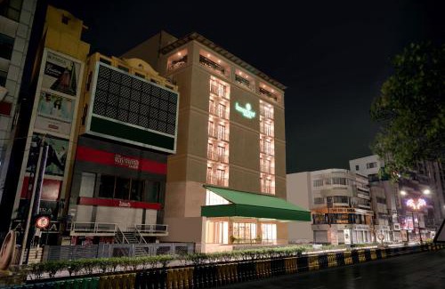 Rajkot Hotel | Discover the Lemon Tree Hotel, Rajkot: Family-Friendly Getaway