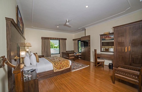 Srinagar Hotel | Discover Lemon Tree Hotel Srinagar: Accessible & Family-Friendly