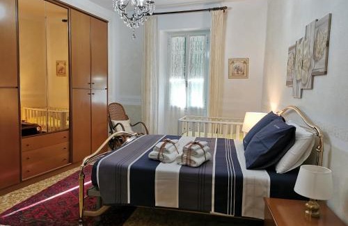 Feglino House | Relax & Bike at Lemon Tree House - 4-Star Family Retreat