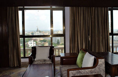 Dwarka Hotel | Relax at Lemon Tree Premier Dwarka - 4-Star with Pool & Spa