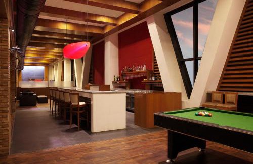 Bani Park Hotel | Discover Lemon Tree Premier, Jaipur: Poolside Relaxation Awaits