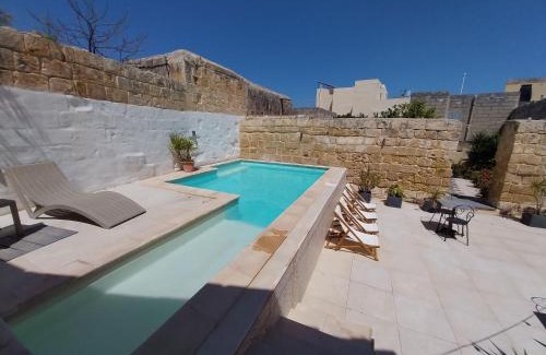 Zabbar House | Relax at Lemon Tree Relais: A 4-Star Family Retreat