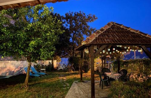 Orahovac House | Pet-Friendly Retreat at Lemon Tree Villa with High Ratings