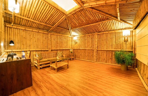 Tala Hotel | Explore Nature at Lemon Tree Wildlife Resort, Bandhavgarh