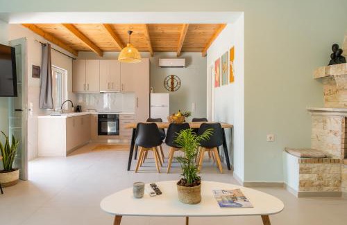 Malevizi Villa | Discover Lemonanthos Villa: Oceanfront Retreat for Families