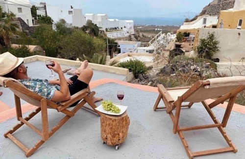 Finikia House | Explore Family-Friendly Comfort at Lena Caves 1