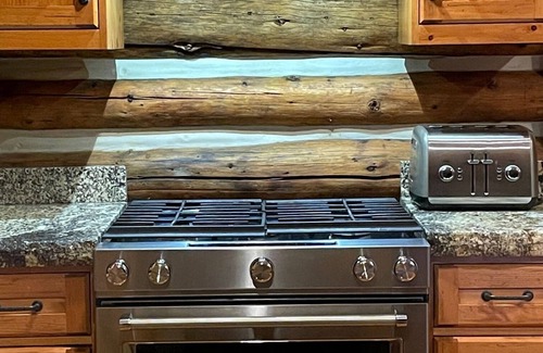 Highland Meadows Cabin | Discover Lena's Cabin in Vail by Gore Creek - Guest Rated 9.8