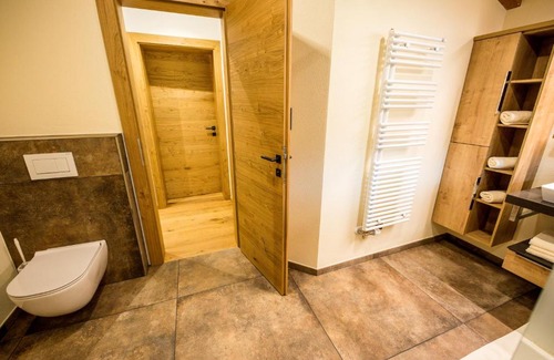 Fieberbrunn Apartment | Top-Rated Leni's Appartements with Family-Friendly Amenities