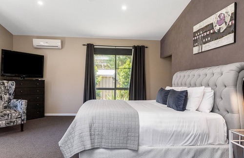 Lennox Head Resort | Experience Comfort at Lennox Coastal Retreat with Pool Access