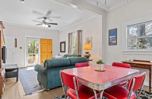 Athens House | Inviting Lenoir Cottage: Pet Friendly with Cozy Fire Pit