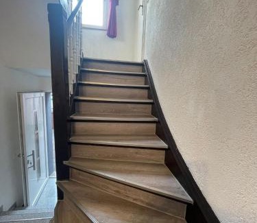 Ruesselsheim House | Convenient Leo Apartment in Rüsselsheim - Ideal for Families