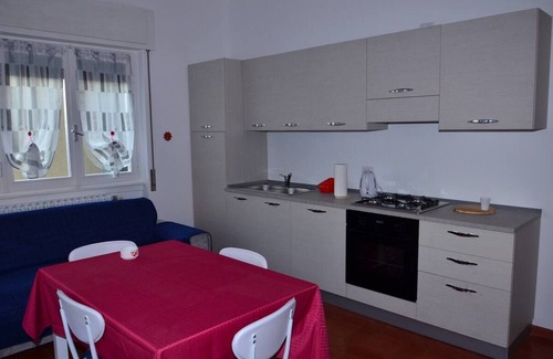 Dervio House | Lake View Retreat: Leo's House with Kitchen & 10/10 Rating