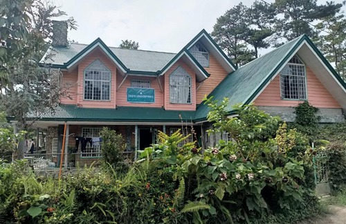 Sagada House | Pet-Friendly Leo's Underpines: A Family Getaway Awaits