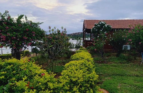 Kamalapur Bed & Breakfast | Relax at Leo Wooden Resort with Pool and Breakfast Included