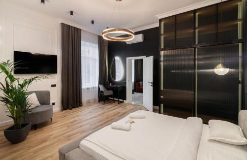 Lviv City Center Apartment | Guest Rated: 9.4 at LEOGRAND Apartments on Franka 35