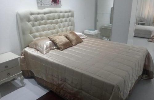 Centro Hotel | Comfortable Stay at Leon Maria Hospedagens - Smart Flat Hotel