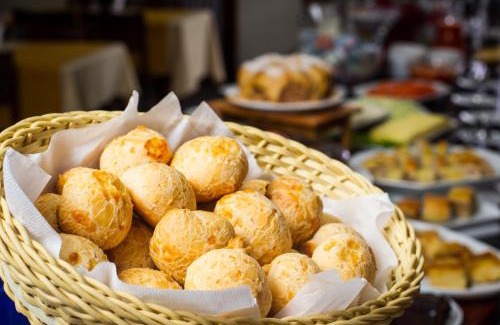 Conceicao Hotel | Discover Leon Park Hotel: Budget-Friendly with Ocean Views