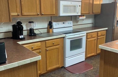 Donalsonville House | Top-Rated Lake Seminole Retreat for Friends & Family Fun